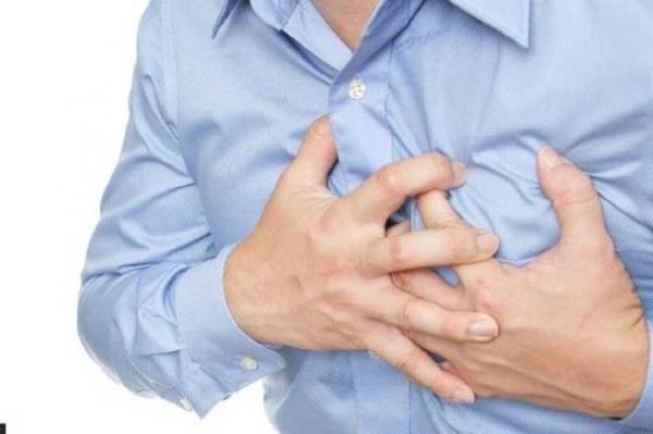 درد قفسه سینه دارید؟ شاید به این بیماری ها مبتلا هستید