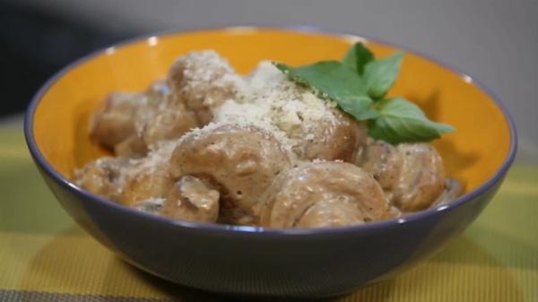 طرز تهیه خوراک قارچ لذیذ