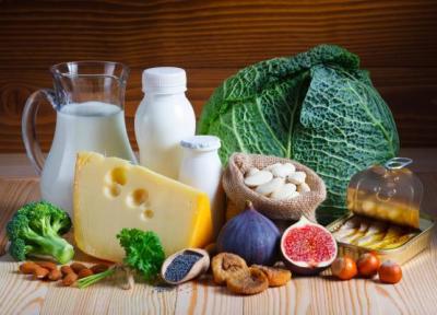 10 خوراکی سرشار از کلسیم که لبنی نیستند!